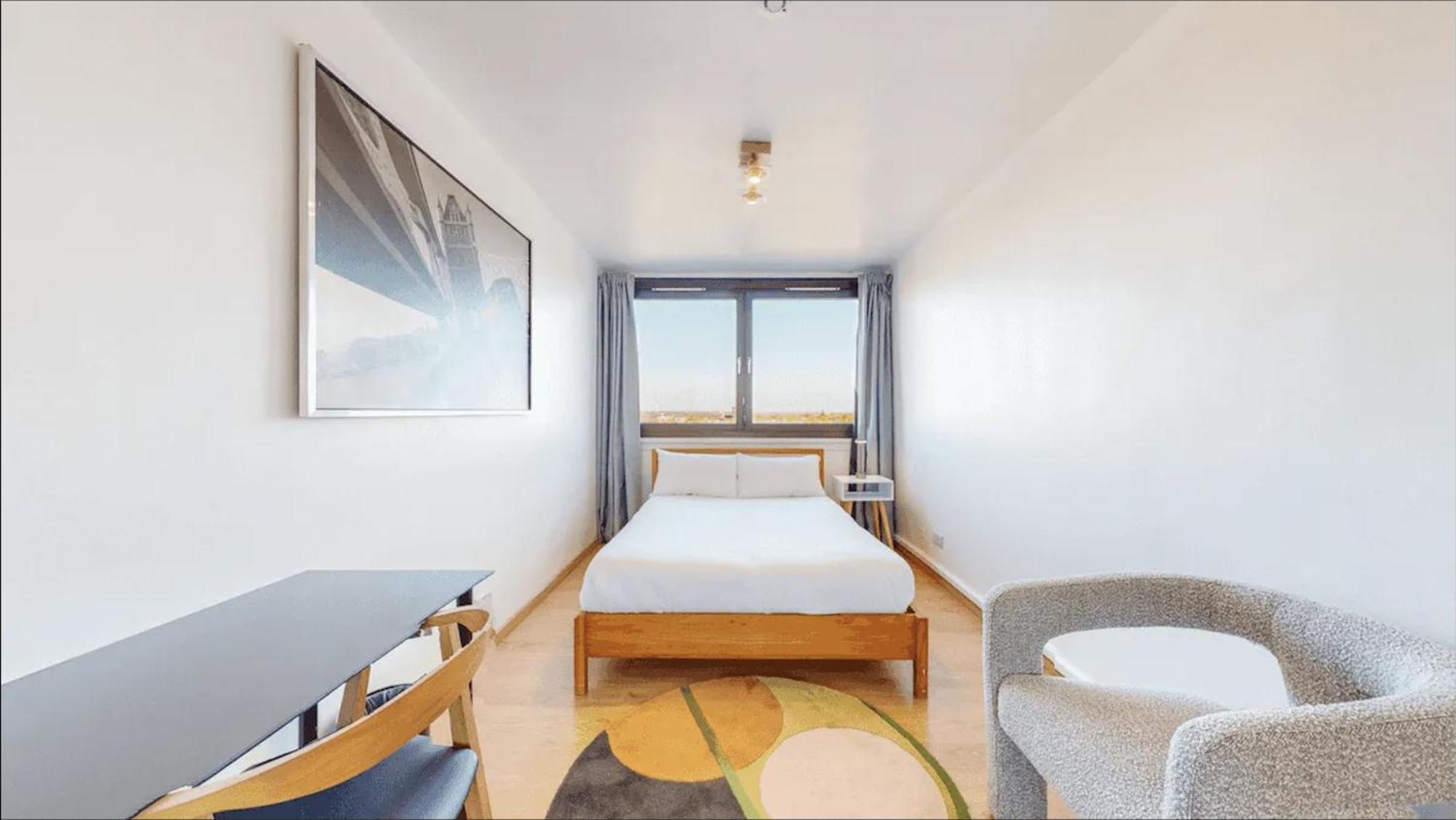 Contractors & Relocators View 3beds 6guests London