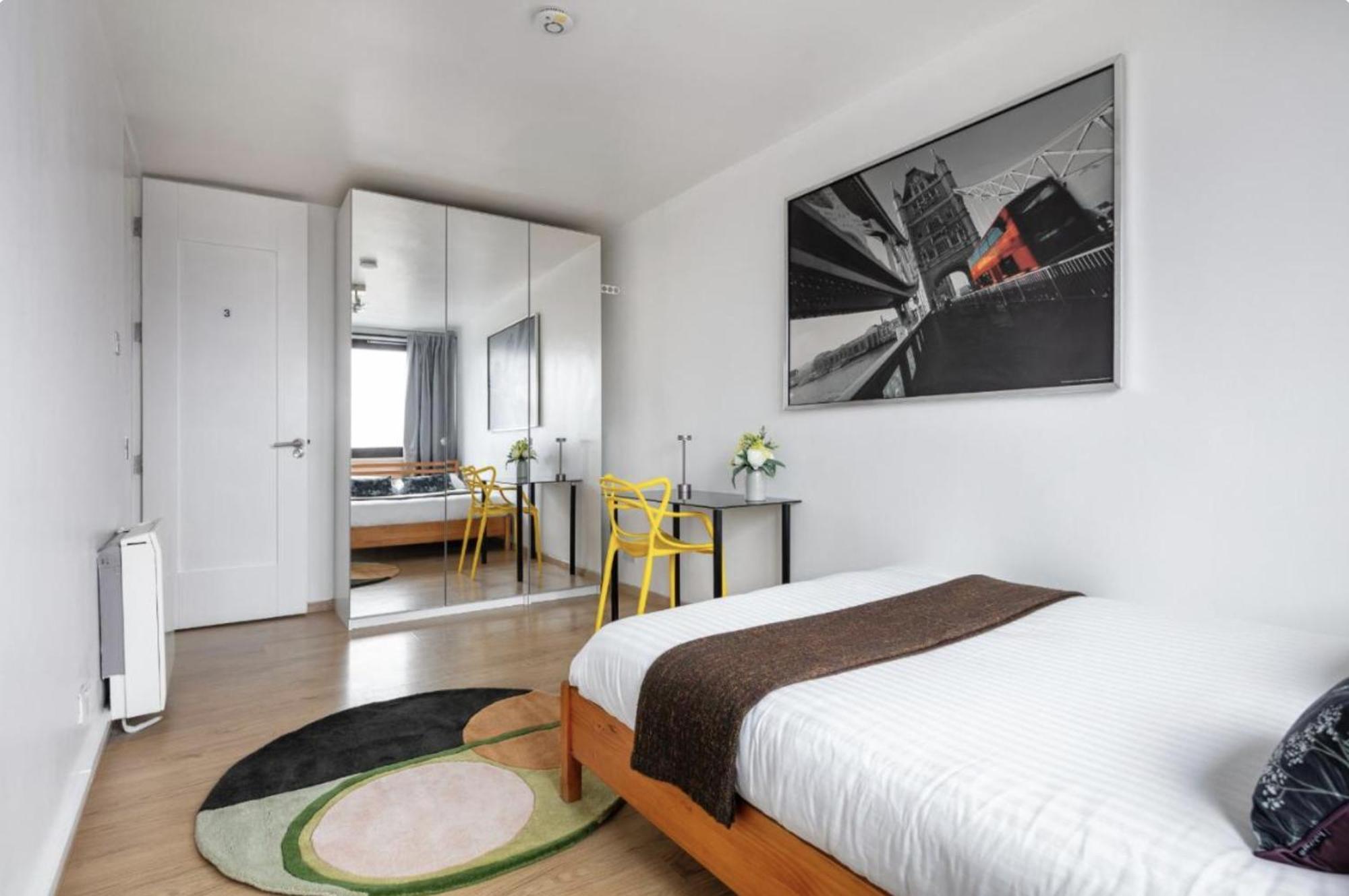 Contractors & Relocators View 3beds 6guests Apartment *